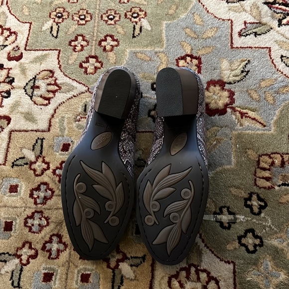 High heels born shoe - Picture 5 of 5